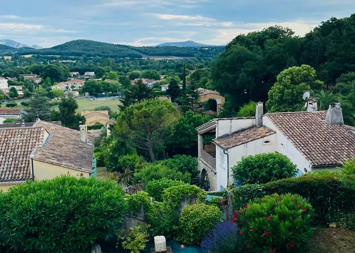 Peaceful Retreat In Drome Provencale Castel
