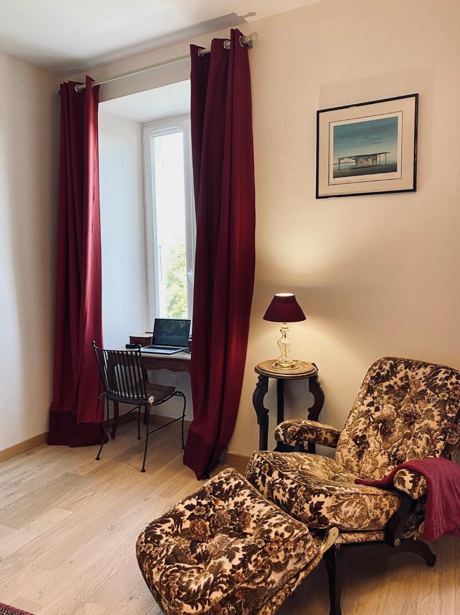 Peaceful Retreat In Drome Provencale Castel Appartement